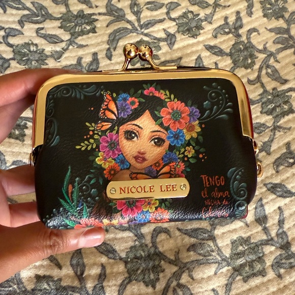 Nicole Lee Black Artistic Clutch with Gold-Tone Details - Picture 2 of 6